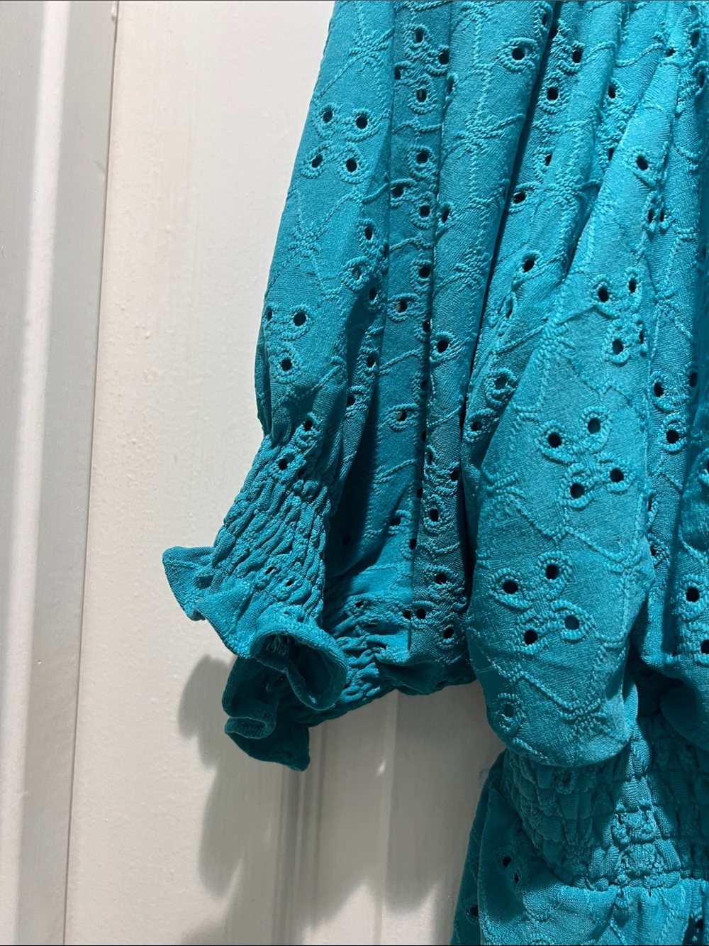 torrid Teal Eyelet Puff Sleeve Blouse NWT - Picture 5 of 10